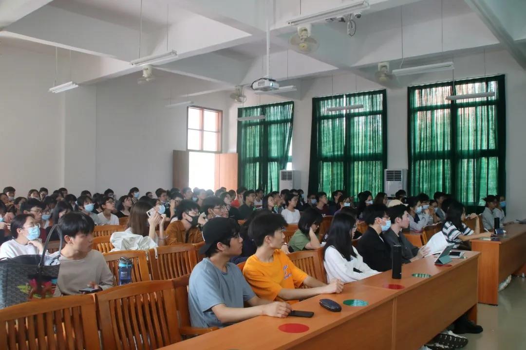 7ad512e4708e48bfa19332e90efcadd1.jpg 7ad512e4708e48bfa19332e90efcadd1.jpg